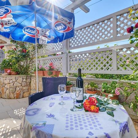 Apartment Neno - Terrace & Parking Велі-Лошинь Екстер'єр фото