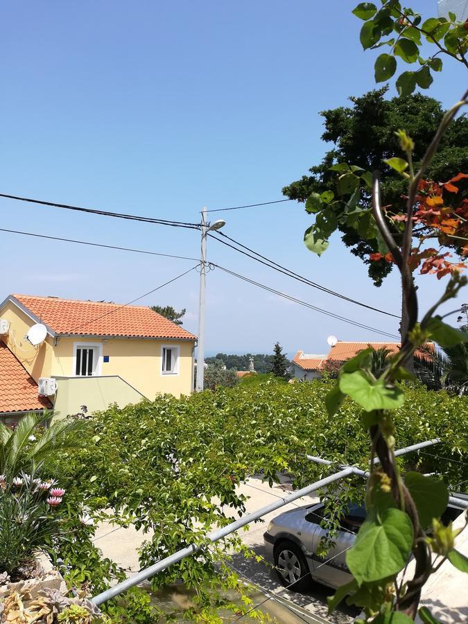 Apartment Neno - Terrace & Parking Велі-Лошинь Екстер'єр фото